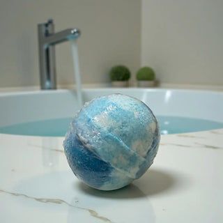 Frozen Whisper Bath Bomb